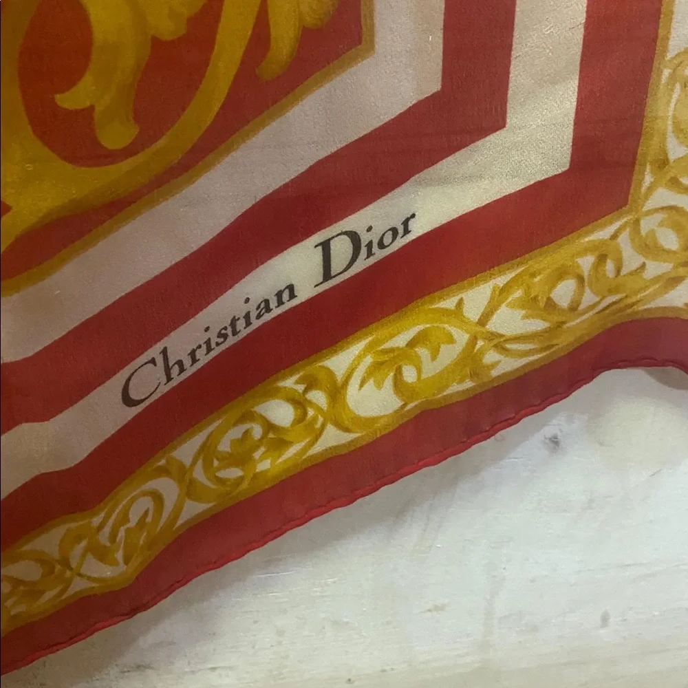 Stunning Christian Dior Vintage scarf‎ silk